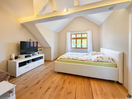 Schlafzimmer im OG
