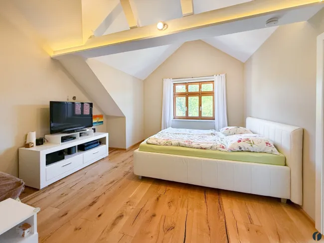 Schlafzimmer im OG
