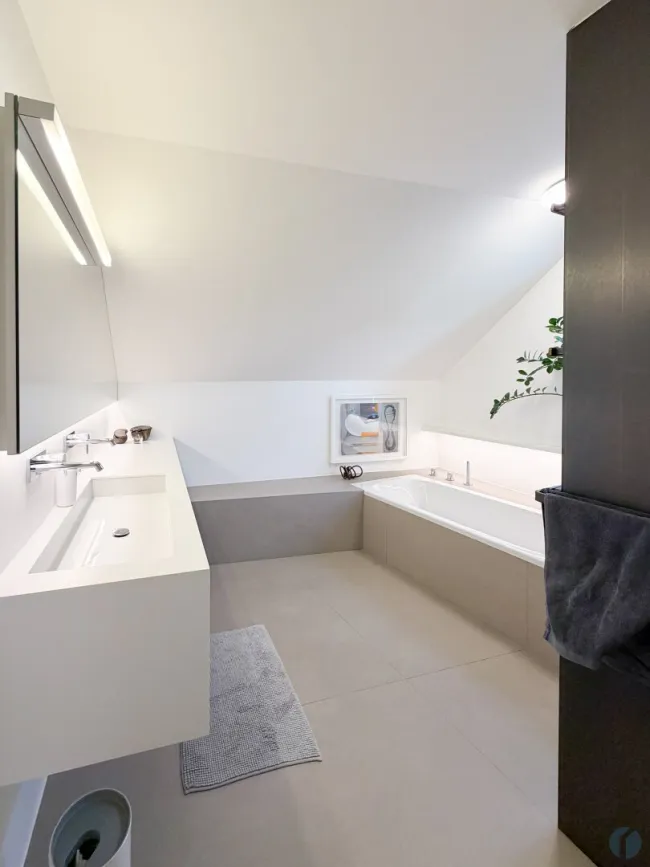 Badezimmer im Obergeschoss