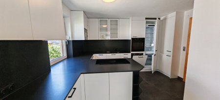 Familienglück mit Garten – Charmante Wohnung in sonniger Ruhelage von Axams