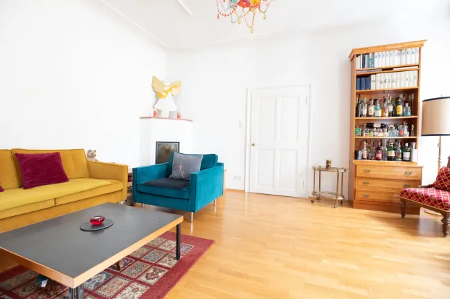 RESERVIERT: Stilvolle Altbauwohnung im Herzen von Innsbruck – Großzügiges Wohnen in bester Innenstadtlage - Bild