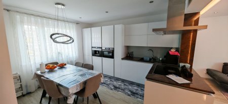 Renovierte 4-Zimmer-Dachgeschoßwohnung in Schwaz (befristet vermietet) Obj. 10434