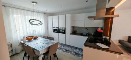 Renovierte 4-Zimmer-Dachgeschoßwohnung in Schwaz (befristet vermietet) Obj. 10434