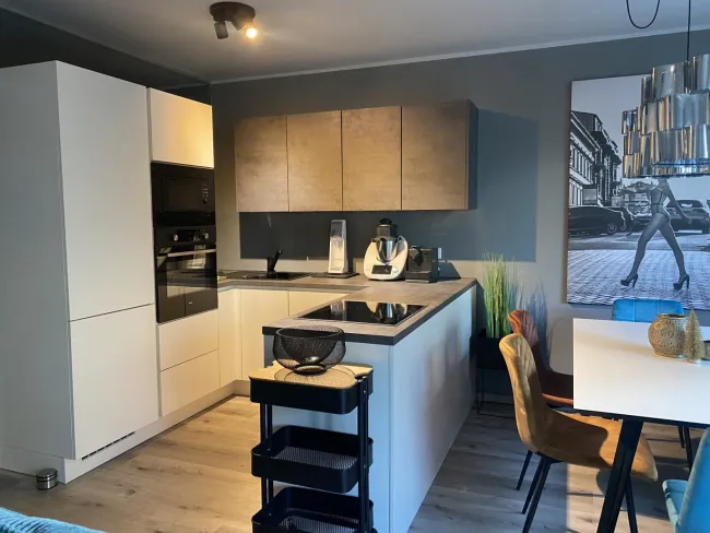 Zwei in einer: Doppelwohnung mit flexiblem Wohnkonzept für Eigennutzer & Anleger #10410 - Bild