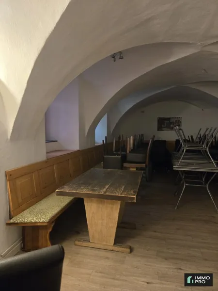 Restaurant mit mehreren Gasträumen - ab sofort - zu vermieten! Innenstadtlage!