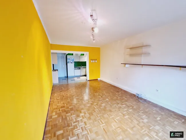 Verkauf! Schöne 2-Zimmer-Wohnung mit großer Wohnküche! - Bild