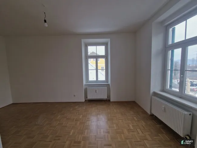 Schöne, generalsanierte 3-Zimmer-Wohnung inkl. Parkplatz - in Wildon! - Titelbild