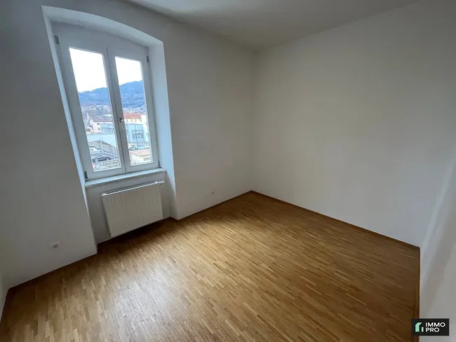 Helle 2-Zimmer-Wohnung in Leoben mit Parkplatz zu vermieten - Bild