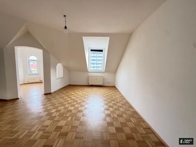 Helle 2-Zimmer-Wohnung - Bild