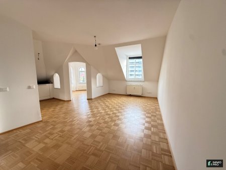 Helle 2-Zimmer-Wohnung
