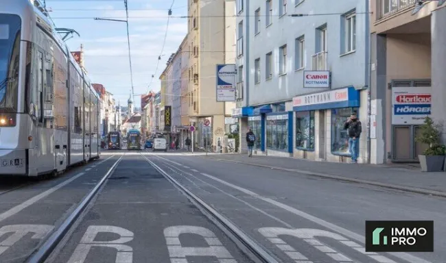 Gewerbefläche in zentraler Lage GESAMT oder Einzelflächen – 520,92 m², 1. OG - Titelbild