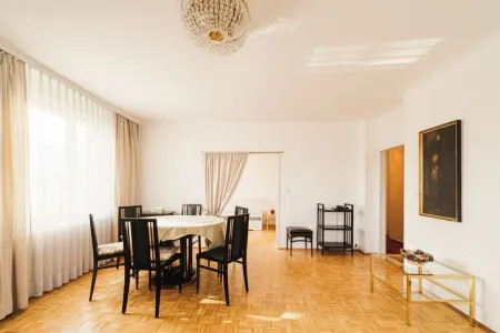 WUNDERSCHÖNE WOHNUNG IN GUTER HIETZINGER LAGE