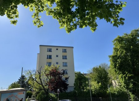 WUNDERSCHÖNE WOHNUNG IN GUTER HIETZINGER LAGE