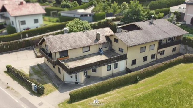 DEIN ZUHAUSE: Wohngebäude in Vöcklamarkt als Ertragsobjekt mit sehr guter Rendite - Bild