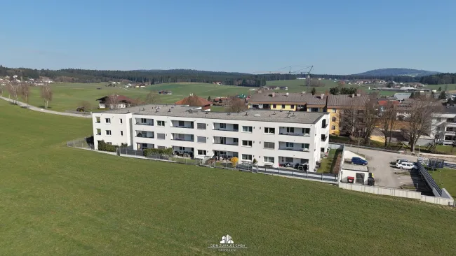 DEIN ZUHAUSE - Moderne Eigentumswohnung mit Loggia in Frankenmarkt - Bild