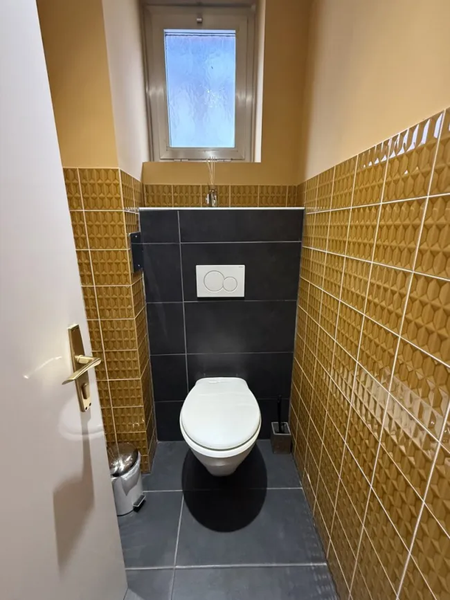 WC