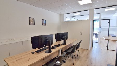 DEIN ZUHAUSE präsentiert: Modernes Büro in bester Lage in Vöcklabruck zu kaufen