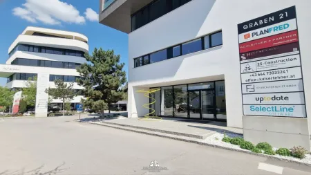 DEIN ZUHAUSE präsentiert: Modernes Büro ~54m² in Zentrum von Schwanenstadt