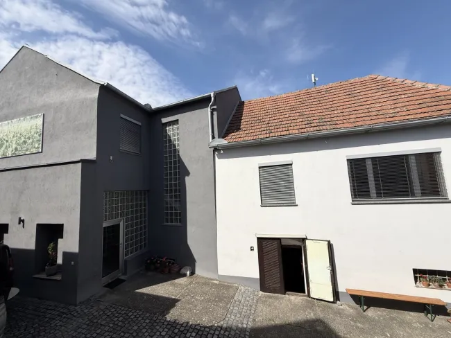 Blick zum Haus aus den 70er Jahren