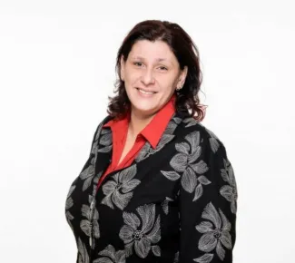 Claudia Resch
