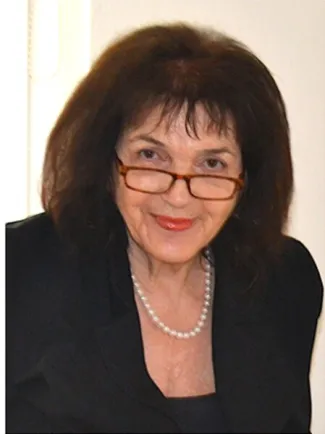 Anna Ozegovic
