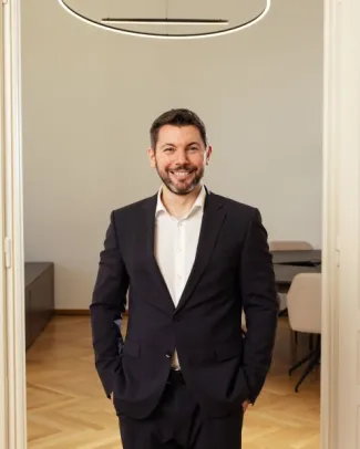 Adrian Schuster